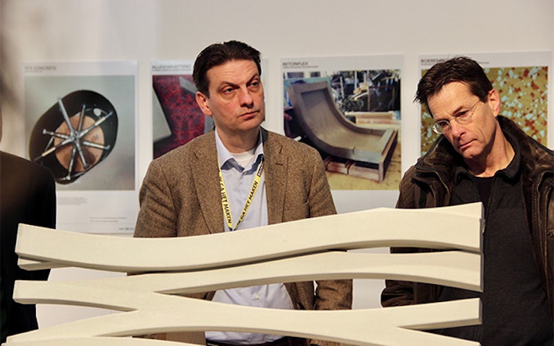 Allesomvattend, fijngereine elementen zonder stortzijden.