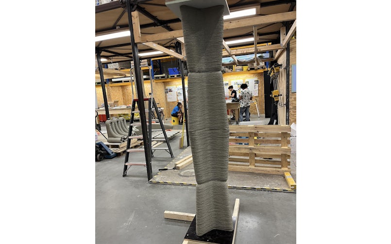 Efficiënt gevormde kolom opgebouwd uit 4 dezelfde modules die om en om ondersteboven geplaatst worden (foto: Tektoniek)