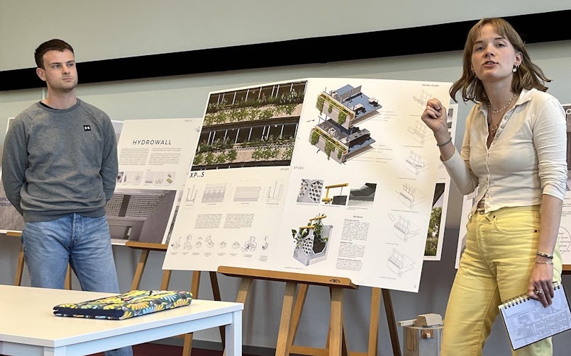 Presentatie X-Plant door Merle Schmidt-Jürgensen en Kay Knubben namens team - Concrete Design Competition 2023-2024